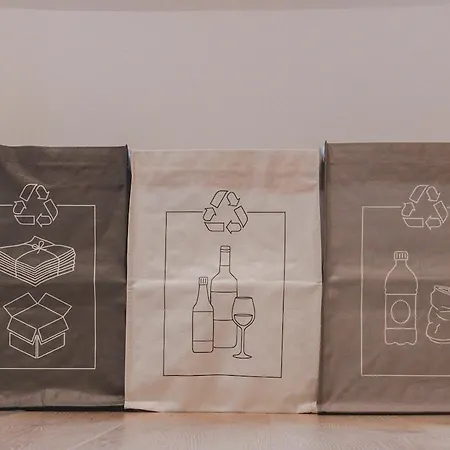 Lägenhet Superfast Fibre & Netflix Modern Roiano *