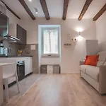 Apartment Superfast Fibre&netflix Modern Roiano
