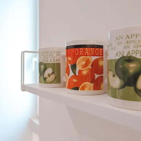 Appartement Superfast Fibre & Netflix Modern Roiano