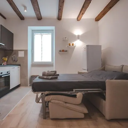 Apartment Superfast Fibre&netflix Modern Roiano Triest