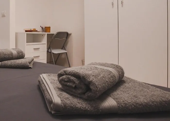 Daire Superfast Fibre & Netflix Modern Roiano Trieste